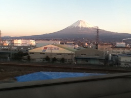 富士山と日立物流