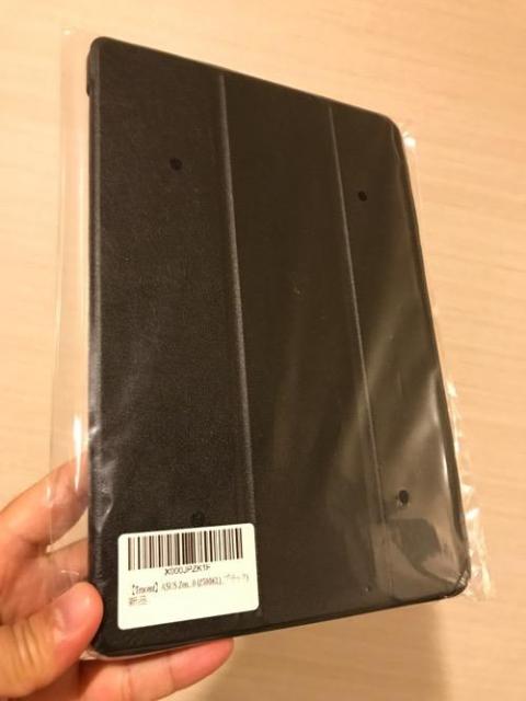 ASUS ZenPad 3S 10 (Z500KL)専用のTrocentのタブレットケースを購入、装着した