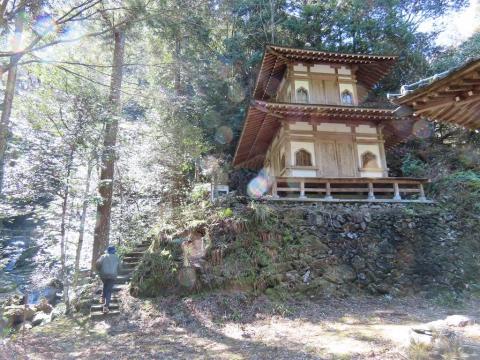 豊峰神社 石鉄寺 白糸の滝 マントラなどを見物 -娘と散歩-