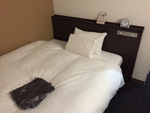 ABホテル名古屋栄(客室内のベッド)