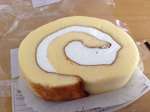 山崎製パン株式会社「ふんわりもっちロールケーキ〜ミルククリーム〜」