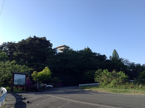 えひめ森林公園　谷上山第2展望台近くの駐車場、道路