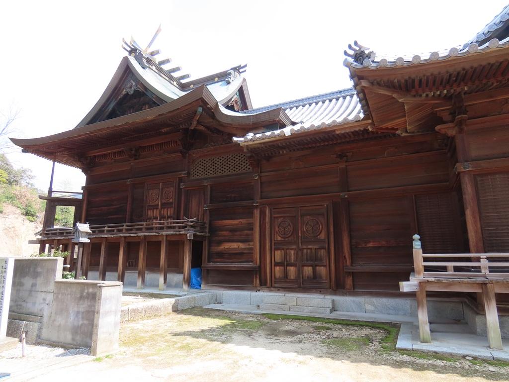 松山神社 本殿