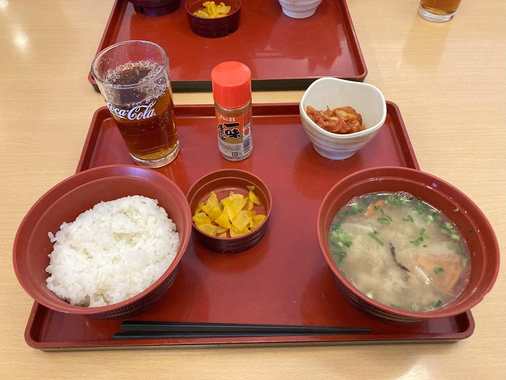 ジョイフル 愛媛砥部店 豚汁定食 キムチ