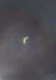 大分県宇佐市大字法鏡寺500付近から眺めた皆既日食の写真（拡大写真）